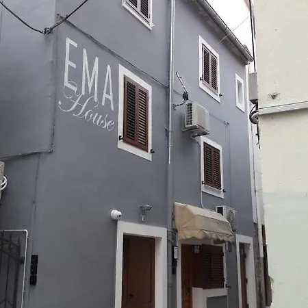 Apartament Ema