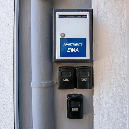 Ema