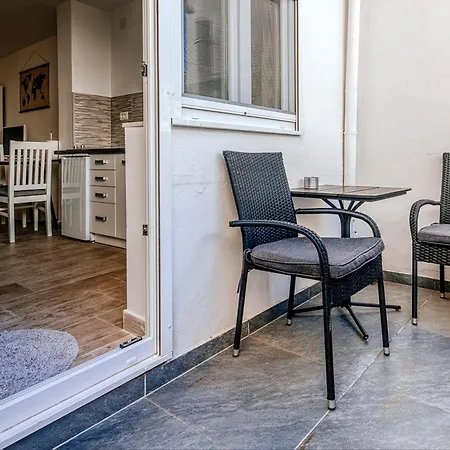 Apartament Ema